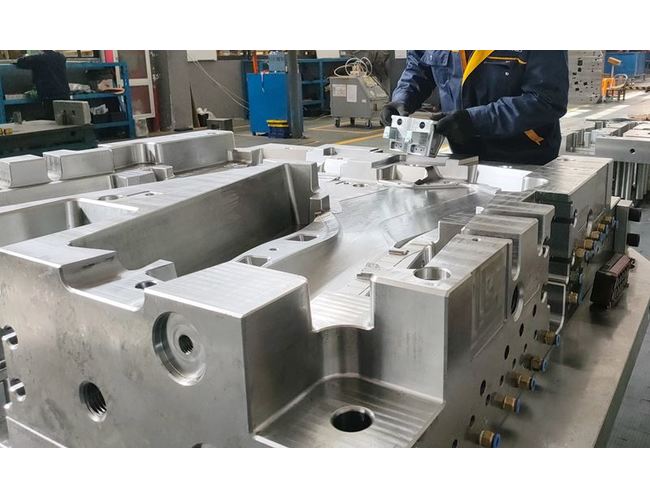 Die Casting Molds Suppliers and Manufacturers - Joyras