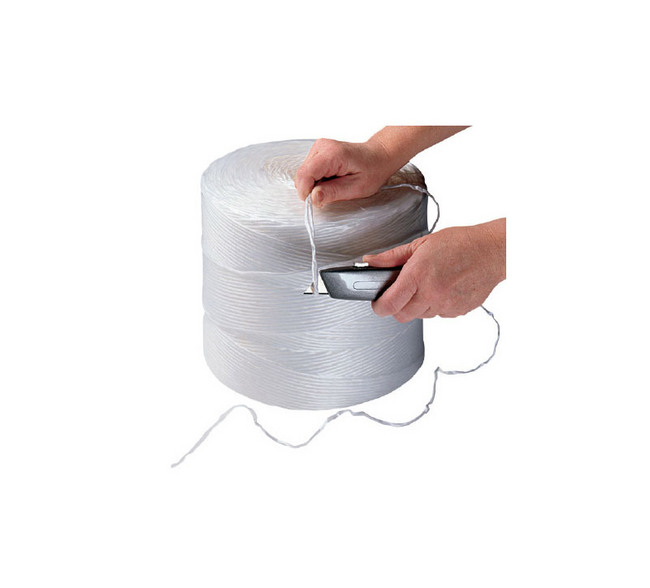 POLYPROPYLENE TWINE 3 PLY 450 LB STRENGTH 2800 FT LENGTH COMMERCIAL BOX 