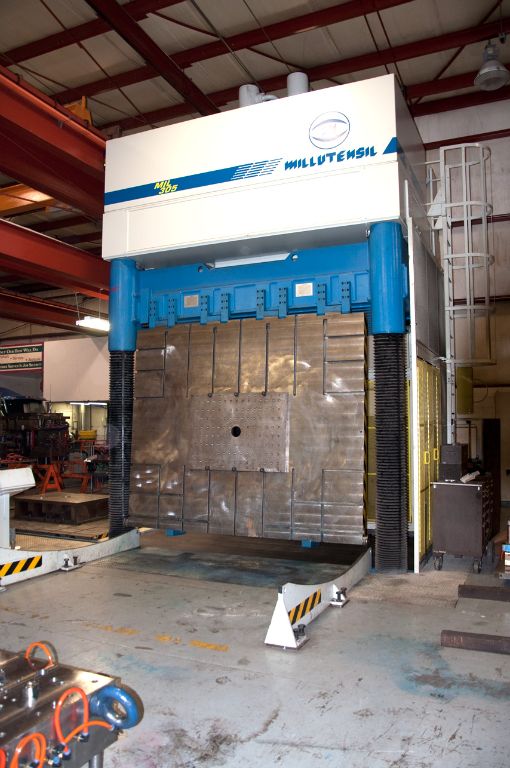 Decatur Mold Tool & Engineering, Inc. North Vernon, Indiana, IN 47265