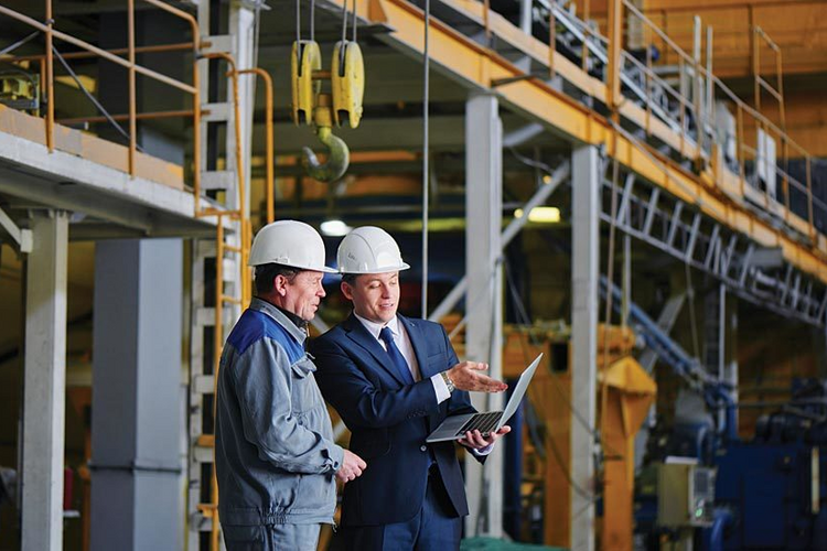 Should OEMs Completely Outsource Customer Service and Support?