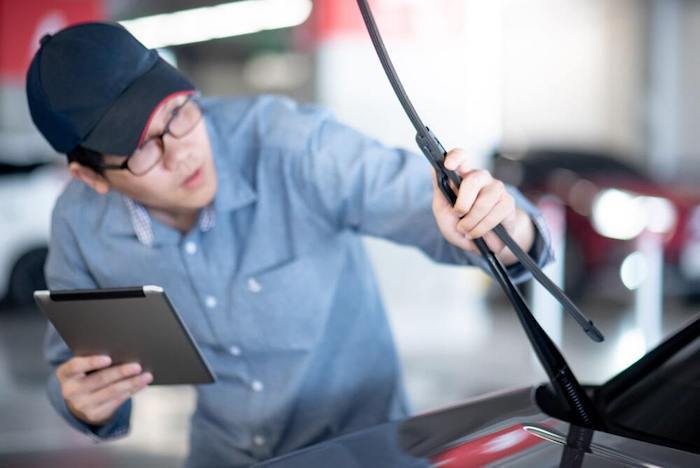 The Best Windshield Wipers, Best Budget Wiper and Beam Blades