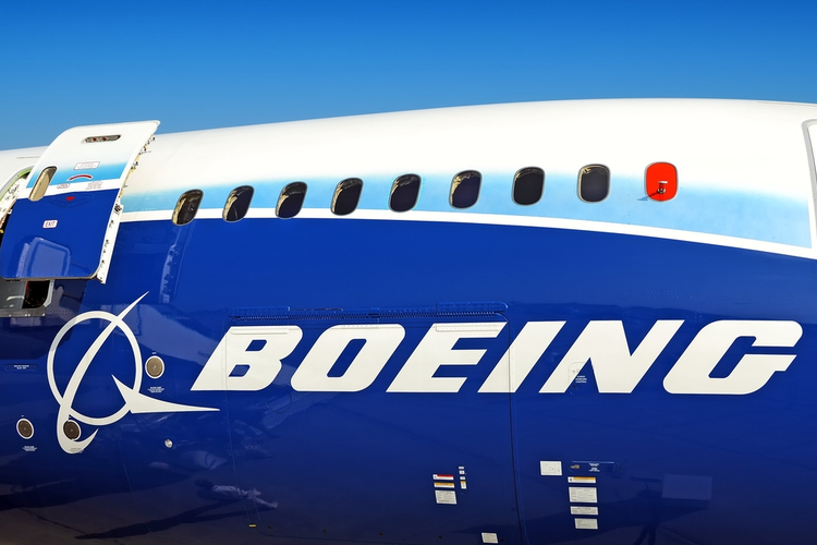 Boeing Inks Historic Software Deal