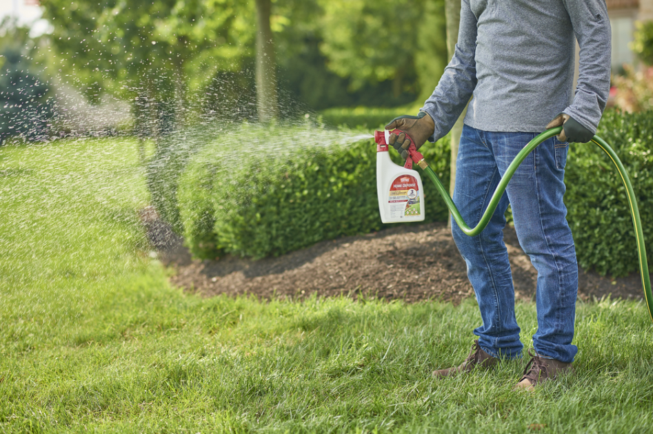 The Andersons Refillable Multipurpose Hose End Sprayer