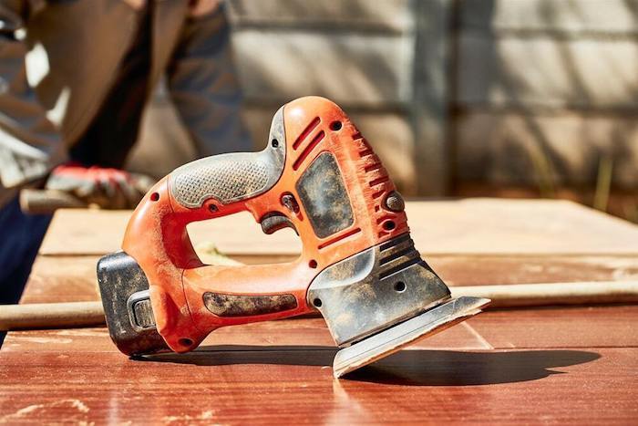 How to Use a Manual Sander to Smooth Out Small Projects