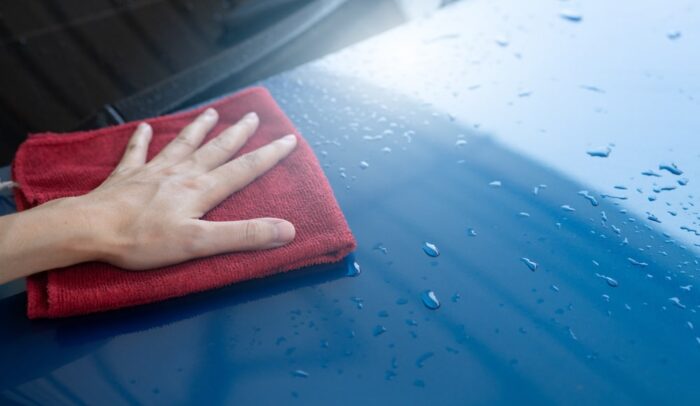 The 8 Best Car Drying Towels in 2024 (Including Microfiber and Sheepskin  Options)