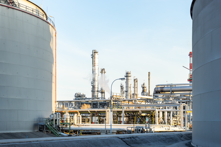Devon Energy Merging with Rival WPX Energy in $2.56 Billion Deal