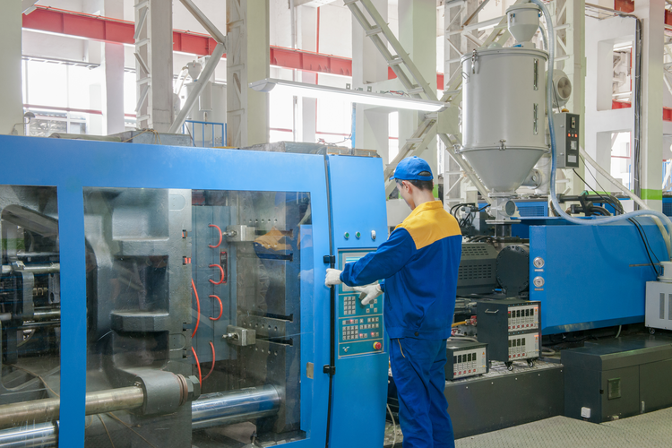 Injection Molding Machine Manufacturer Relocating to San Antonio