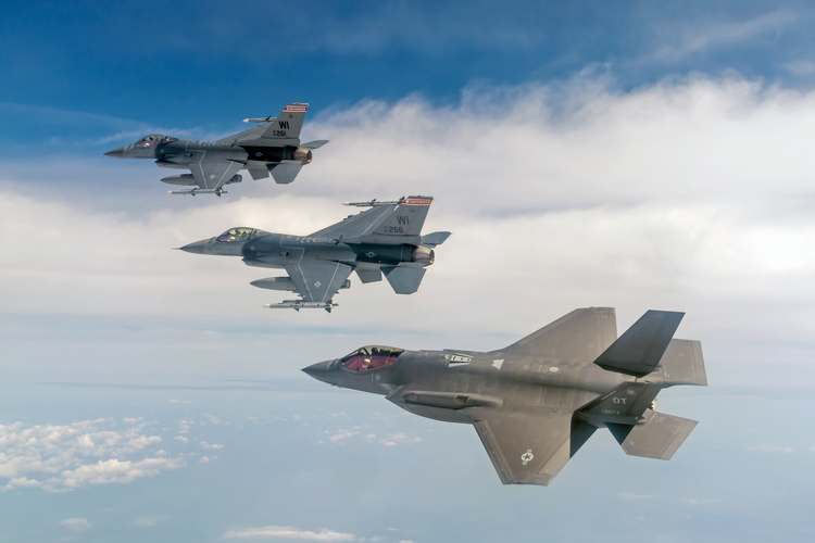 Lockheed's F-35 Jets Officially Awarded to Wisconsin, Alabama