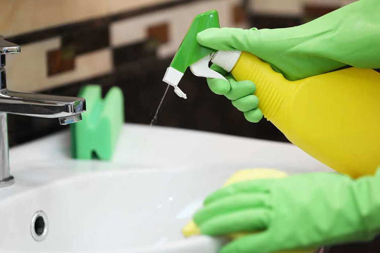 4 Reasons Switching to Biodegradable Cleaners at Your Facility Could Pay Off