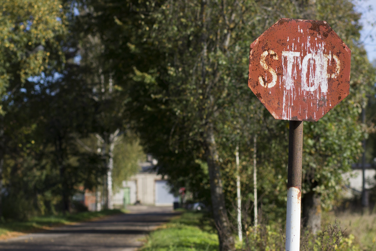 Bad Road Signs Could Slow Driverless Adoption