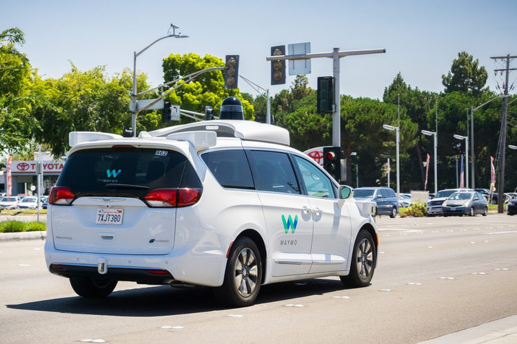Highway Regulators Consider Self-Driving Pilot Program