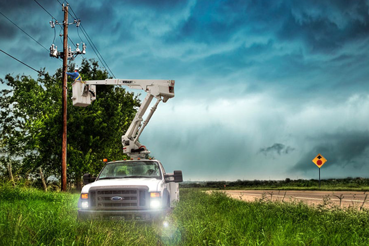 Global Lift Manufacturer Acquires Texas Vehicle Body Maker