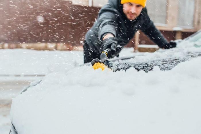 The Best Car Snow Brush, According to 5,000+ Customer Reviews