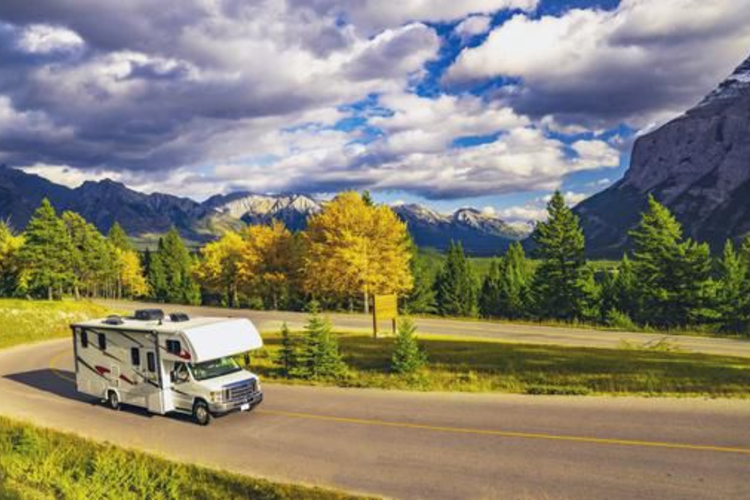 Kansas RV Equipment Manufacturer to Add 365 Jobs