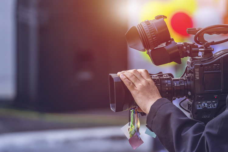 How Using Video Can Help You Win New Customers