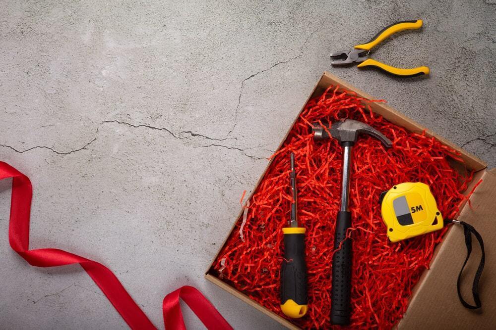 The Best Gift For Construction Workers Including Tools Bags And Gadgets 