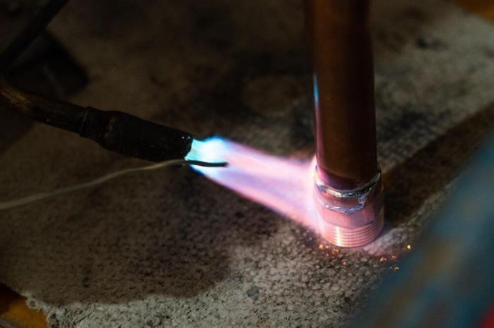 Brazing Copper in HVAC Applications Trigger Torch,MAPP Torch With Lock Function and Automatic Igniter,Trigger Start MAPP Torch For Domestic Plumbing Heating Metals For Welding 