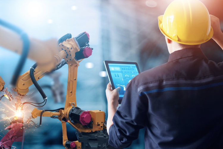 How to Guide Your Production Floor Team Through the Adoption of Industry 4.0