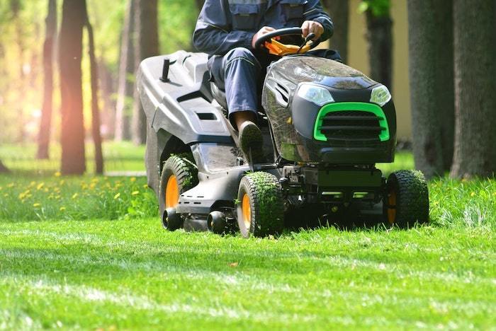 The Best Electric Riding Lawn Mower, Including Mower with Cruise Control