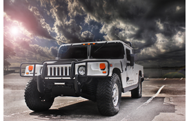 HUMMER Manufacturer Awarded $2.2B Contract