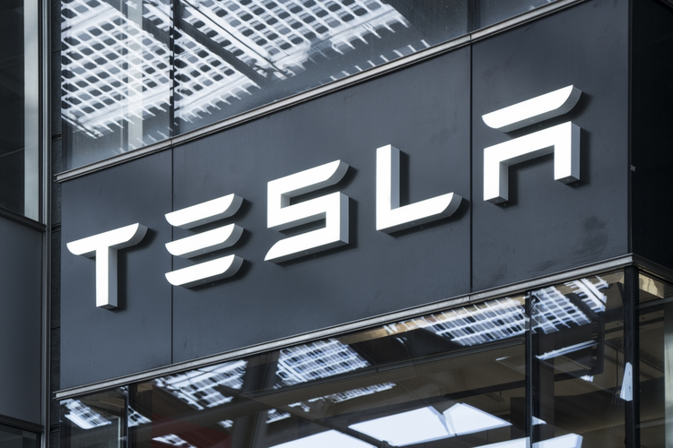 100,000+ Tesla Deposits Have Been Refunded