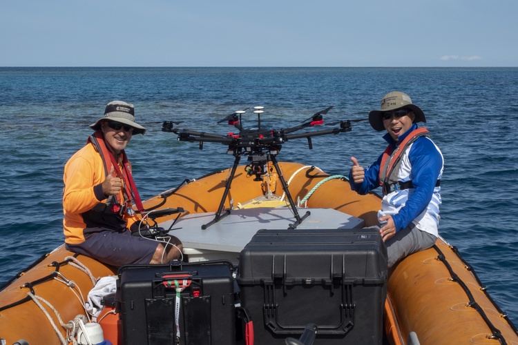 Underwater Robots See in 270 Colors