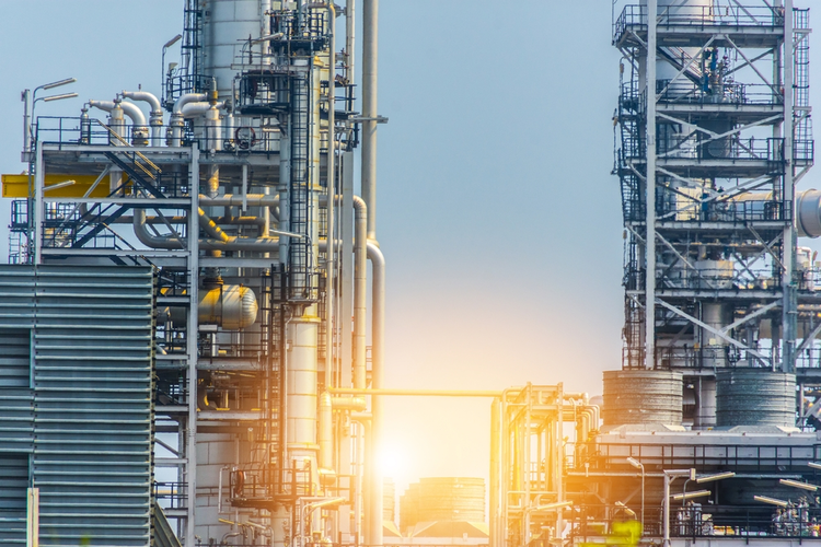Refinery Output at Historic Levels